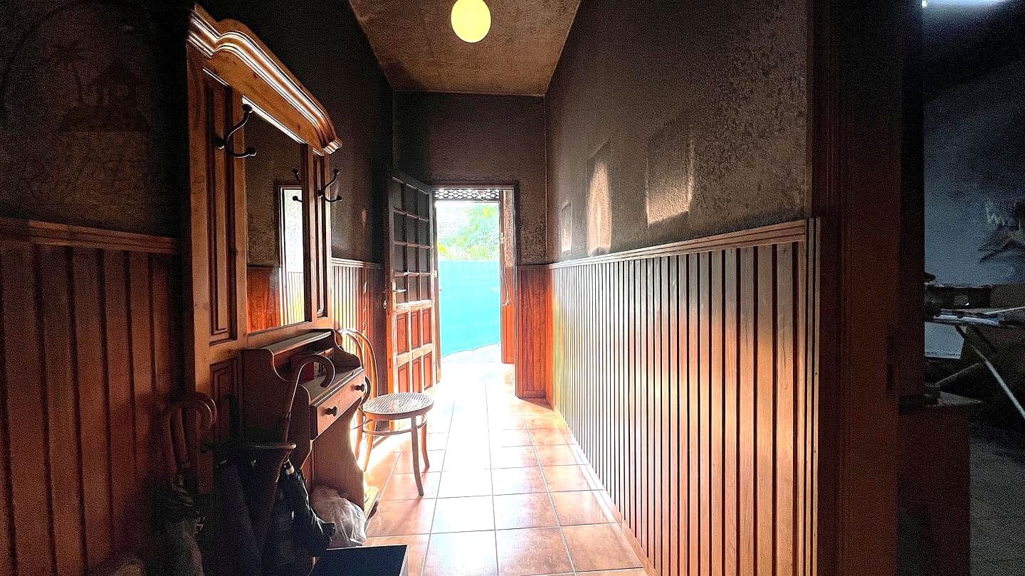 4 slaapkamer Villa te koop in Icod de los Vinos met garage - € 240.000 (Ref: 9498026)