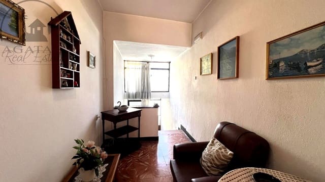 4 soveværelse Villa til salg i Icod de los Vinos med garage - € 240.000 (Ref: 9498026)