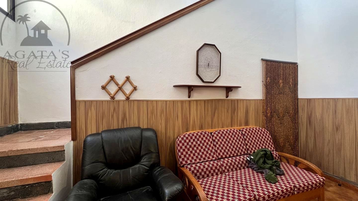 4 slaapkamer Villa te koop in Icod de los Vinos met garage - € 240.000 (Ref: 9498026)