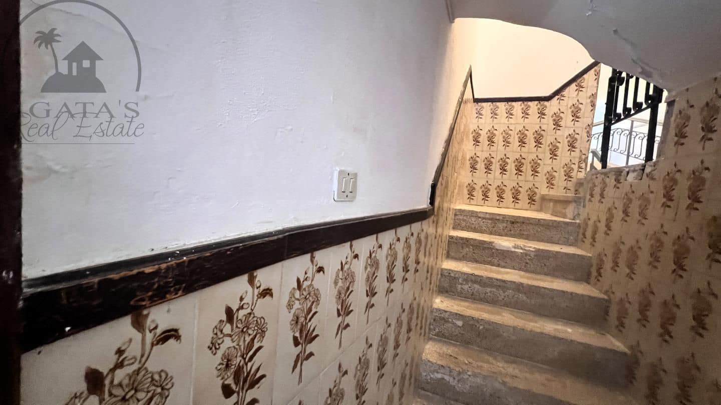 4 bedroom Villa for sale in Icod de los Vinos - € 215,000 (Ref: 9498027)