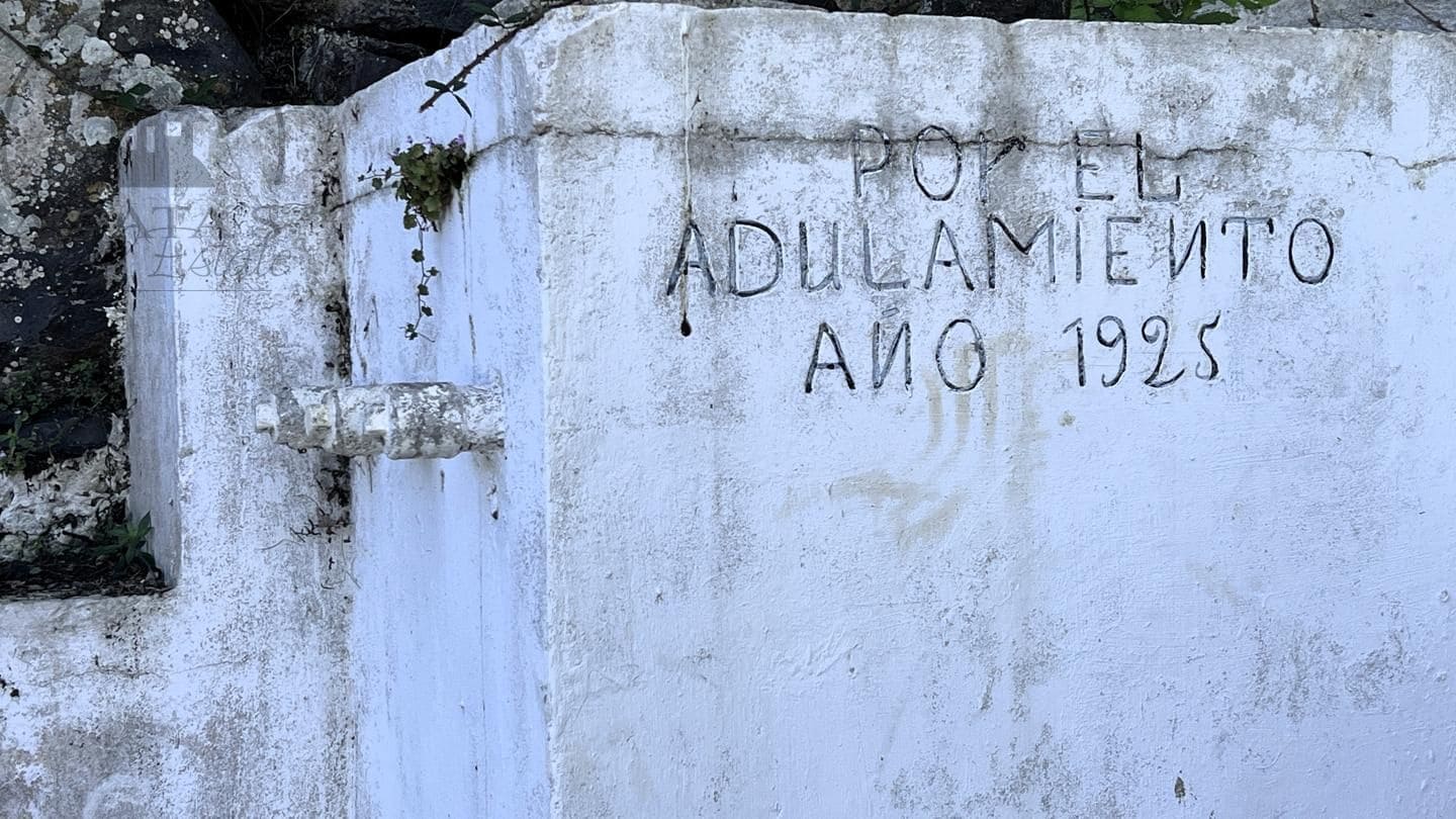 4 bedroom Villa for sale in Icod de los Vinos - € 215,000 (Ref: 9498027)