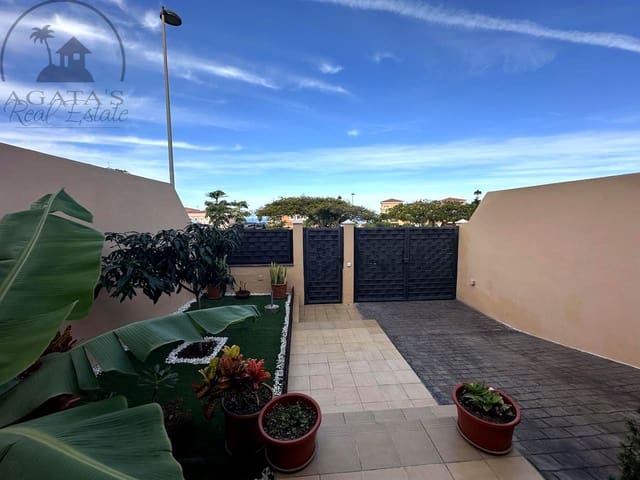 3 bedroom Villa for sale in Buenavista del Norte with pool garage - € 350,000 (Ref: 9501786)