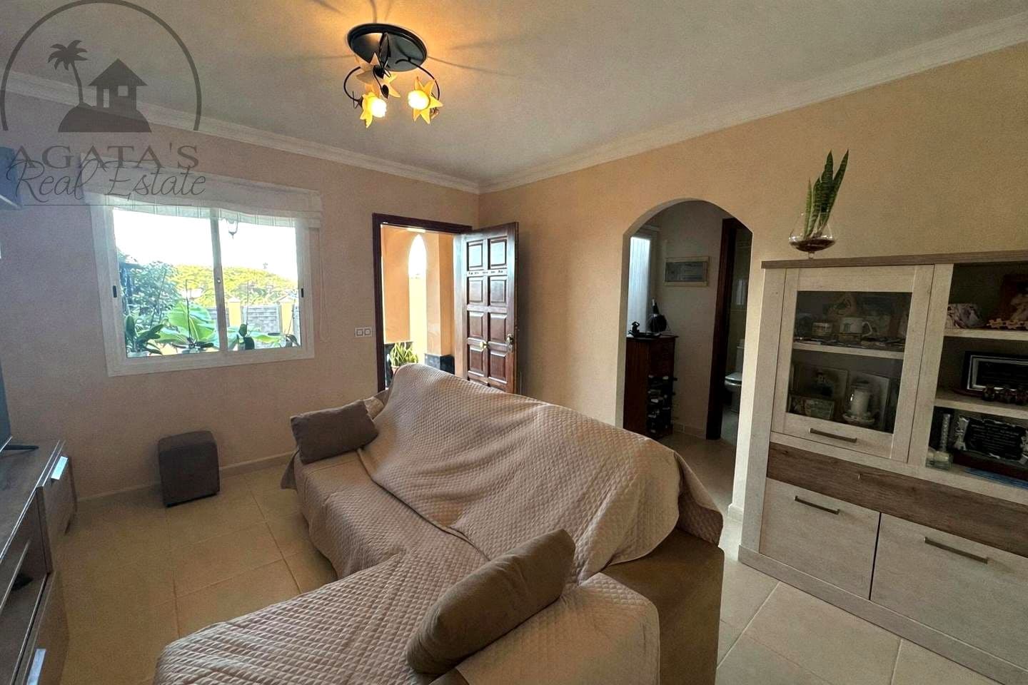 3 bedroom Villa for sale in Buenavista del Norte with pool garage - € 350,000 (Ref: 9501786)