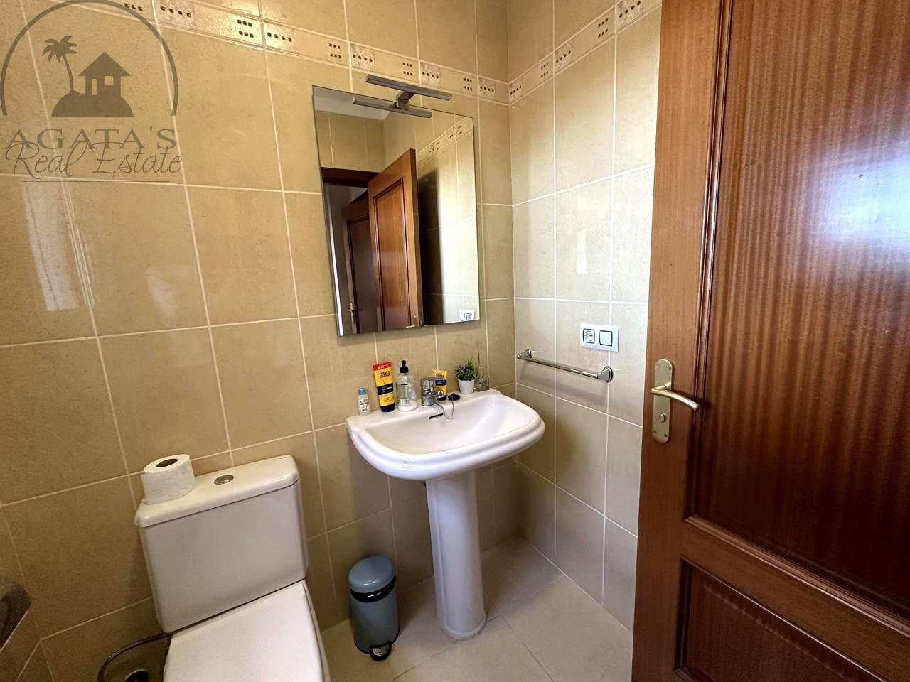 3 bedroom Villa for sale in Buenavista del Norte with pool garage - € 350,000 (Ref: 9501786)