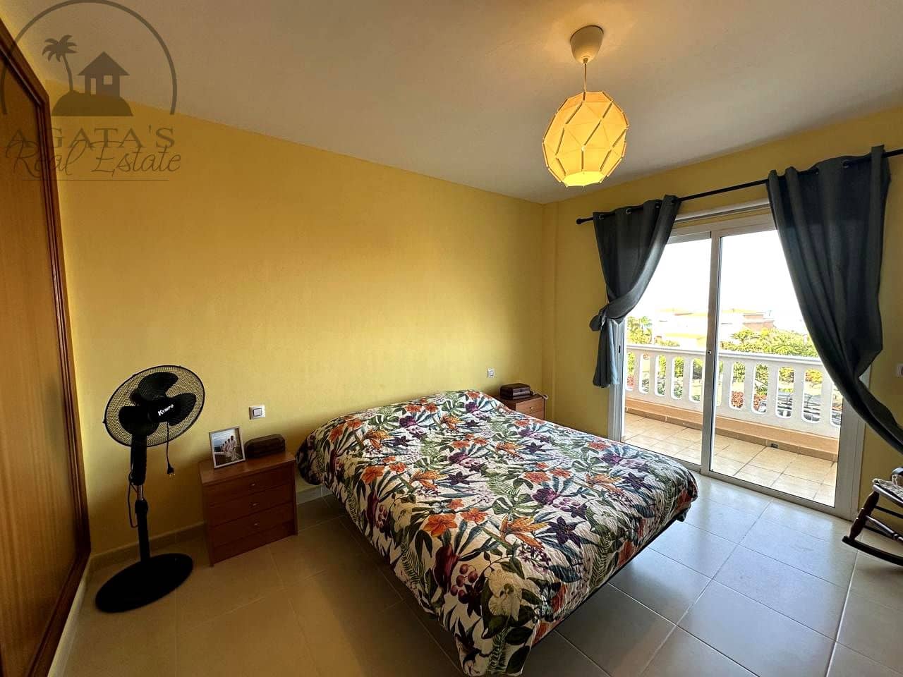 3 bedroom Villa for sale in Buenavista del Norte with pool garage - € 350,000 (Ref: 9501786)