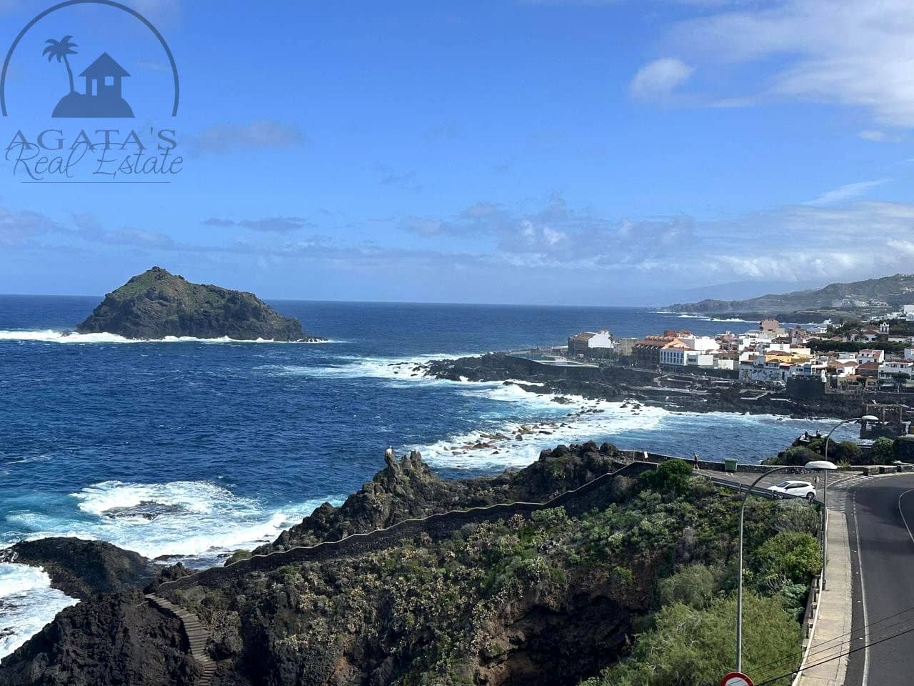 Chalet de 3 habitaciones en Garachico en venta - 325.000 € (Ref: 9573806)