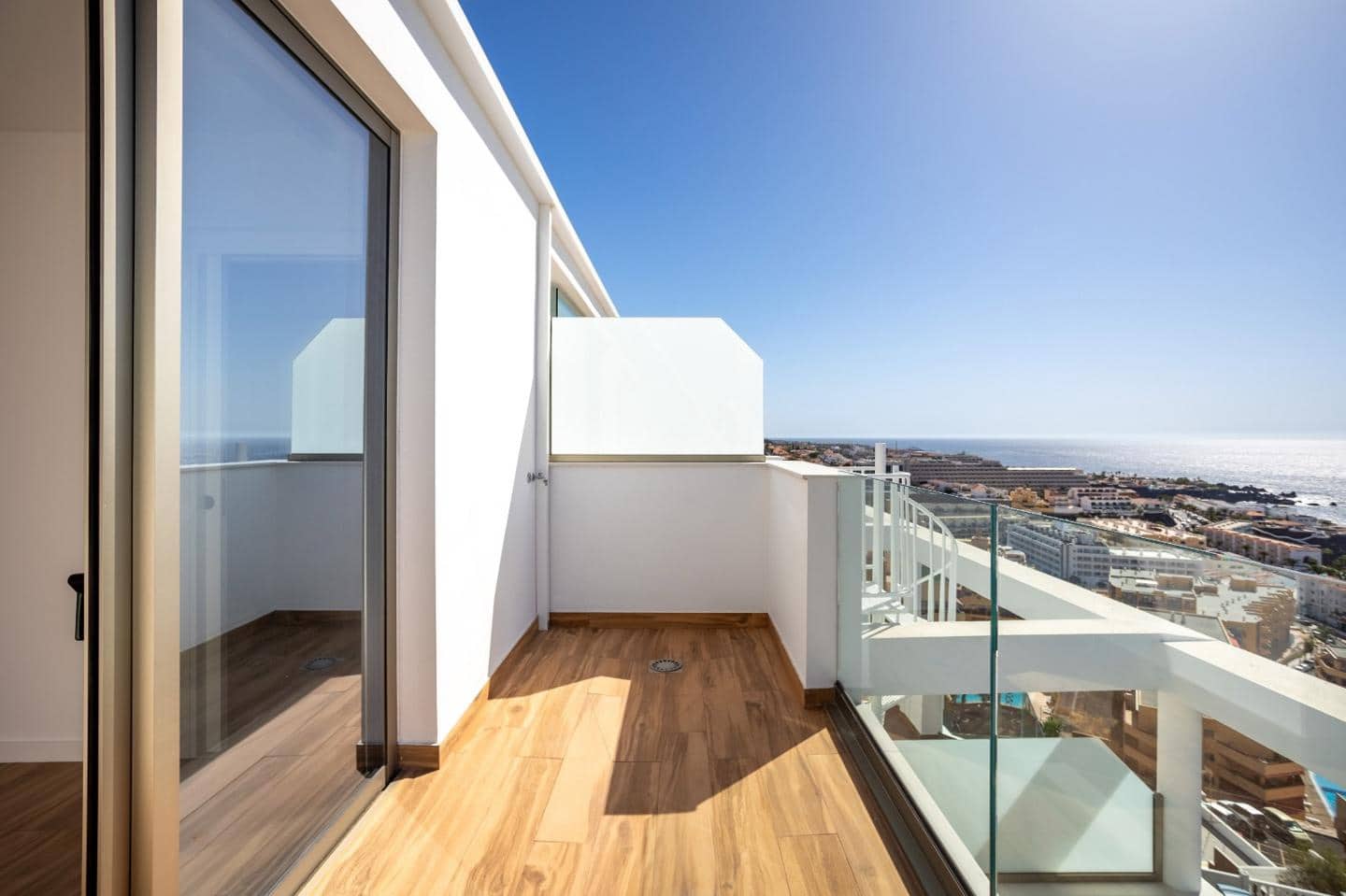 2 camera da letto Appartamento in vendita in Santiago del Teide con piscina garage - 445.000 € (Rif: 9575457)