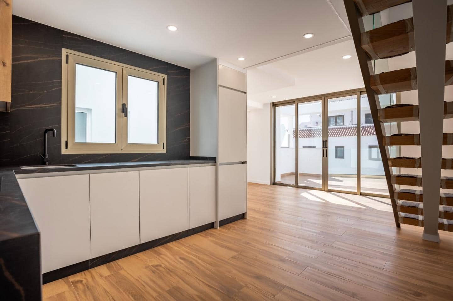 2 camera da letto Appartamento in vendita in Santiago del Teide con piscina garage - 445.000 € (Rif: 9575457)