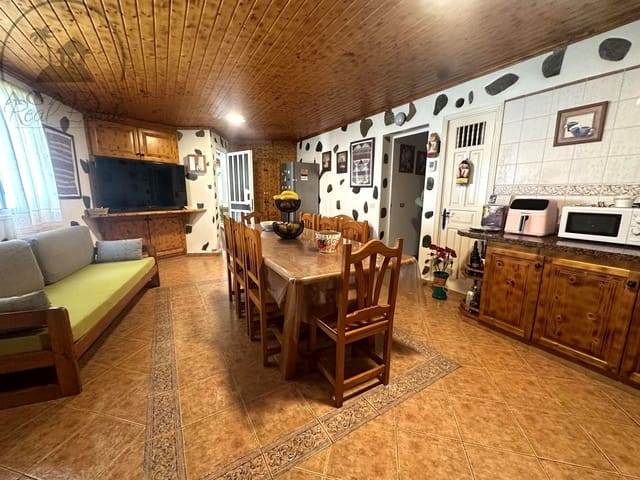 7 sovrum Villa till salu i Icod de los Vinos med garage - 650 000 € (Ref: 9592016)