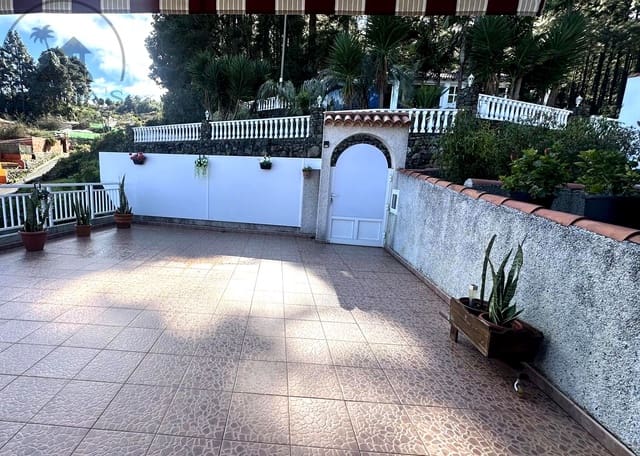 7 sovrum Villa till salu i Icod de los Vinos med garage - 650 000 € (Ref: 9592016)