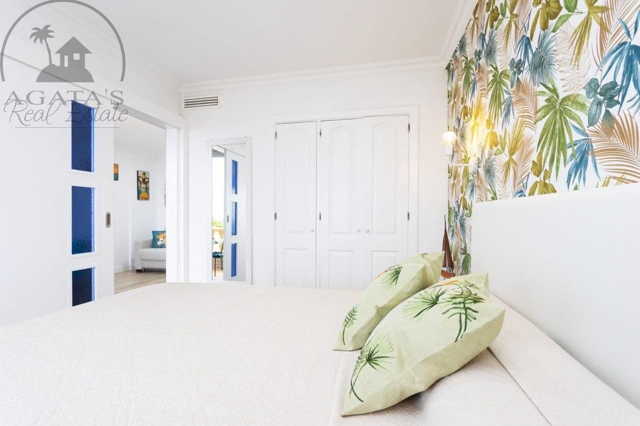 1 soverom Leilighet til leie i La Quinta med svømmebasseng - € 950 (Ref: 9618783)