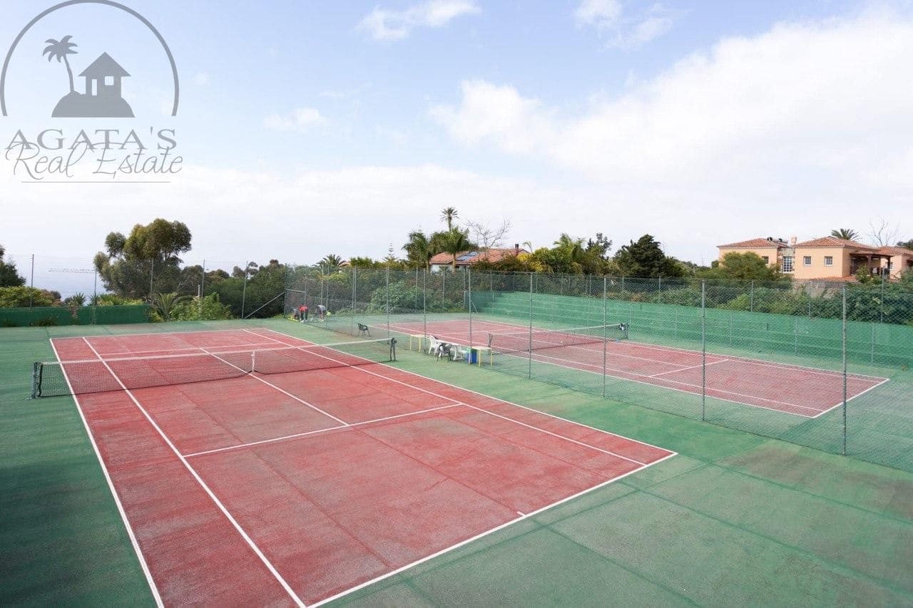 1 soverom Leilighet til leie i La Quinta med svømmebasseng - € 950 (Ref: 9618783)