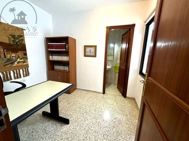 4 soveværelse Lejlighed til leje i Icod de los Vinos - € 1.150 (Ref: 9631377)