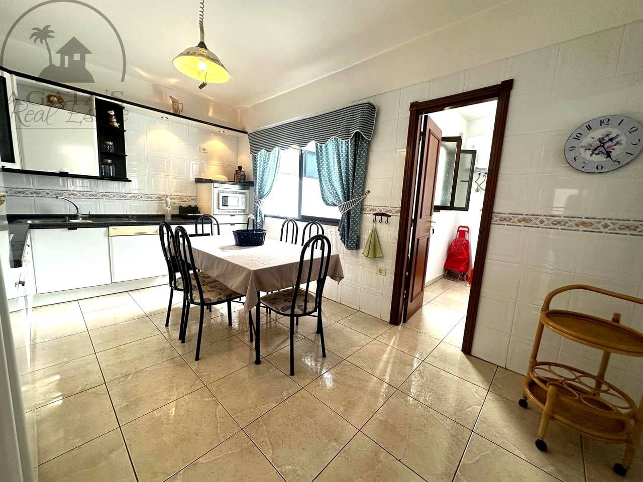 4 soveværelse Lejlighed til leje i Icod de los Vinos - € 1.150 (Ref: 9631377)