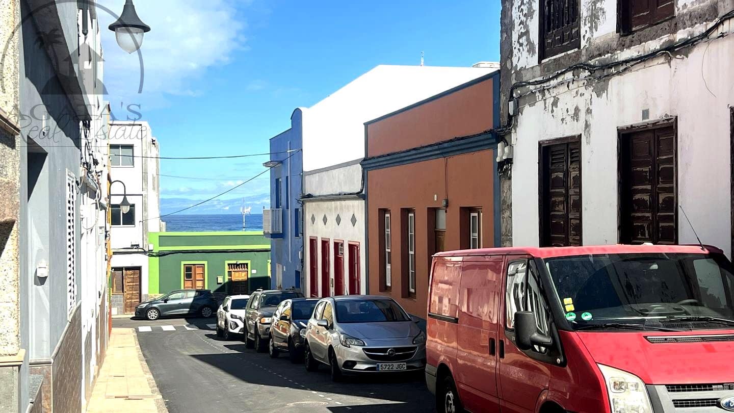 3 soverom Villa til salgs i Los Silos - € 275 000 (Ref: 9644588)