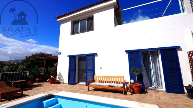 3 Zimmer Villa zu verkaufen in Candelaria mit Pool - 585.000 € (Ref: 9658076)