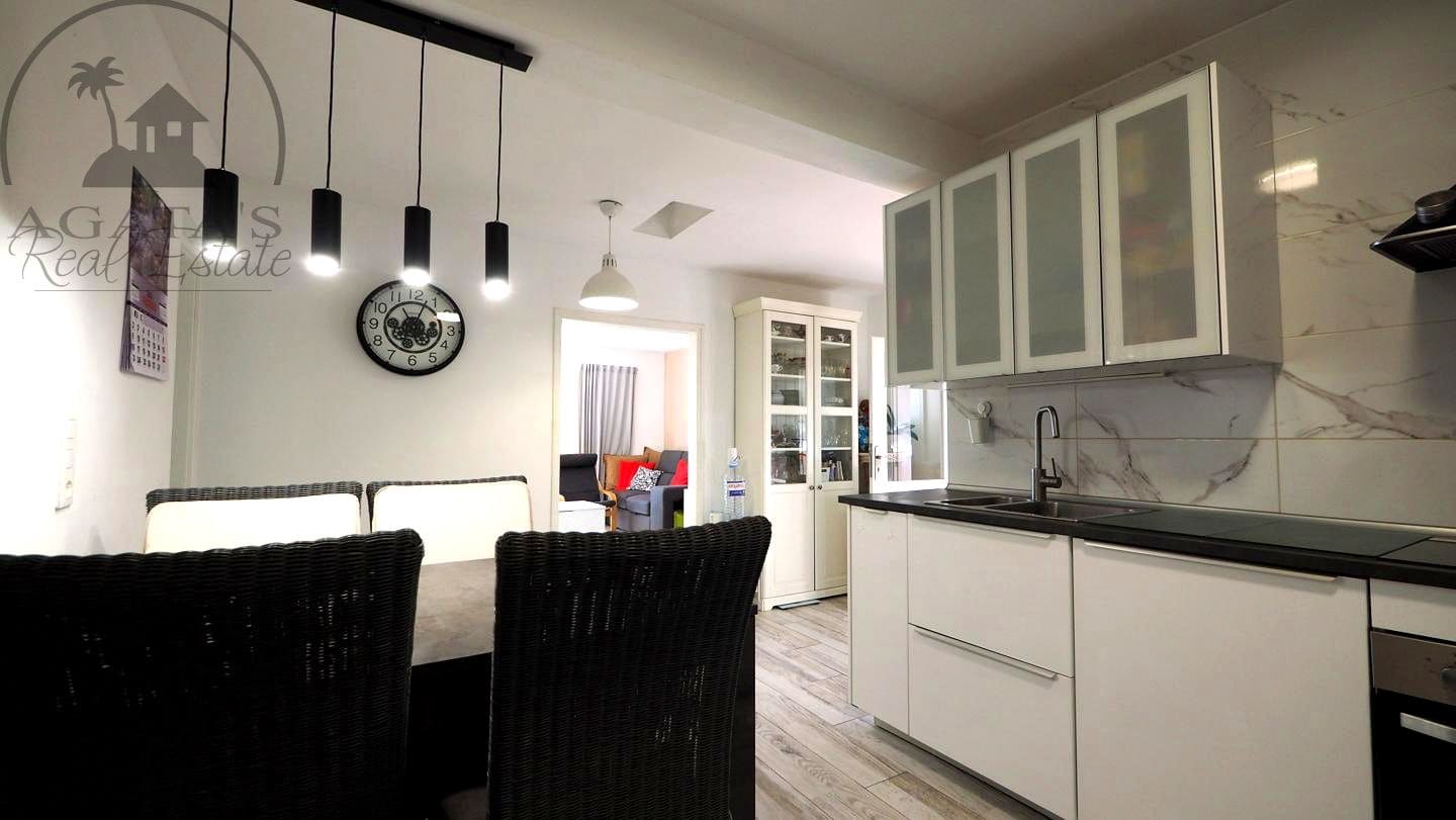 3 bedroom Villa for sale in Candelaria with pool - € 585,000 (Ref: 9658076)