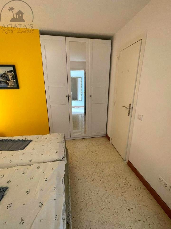 1 bedroom Flat for rent in Puerto de la Cruz with pool - € 950 (Ref: 9730162)