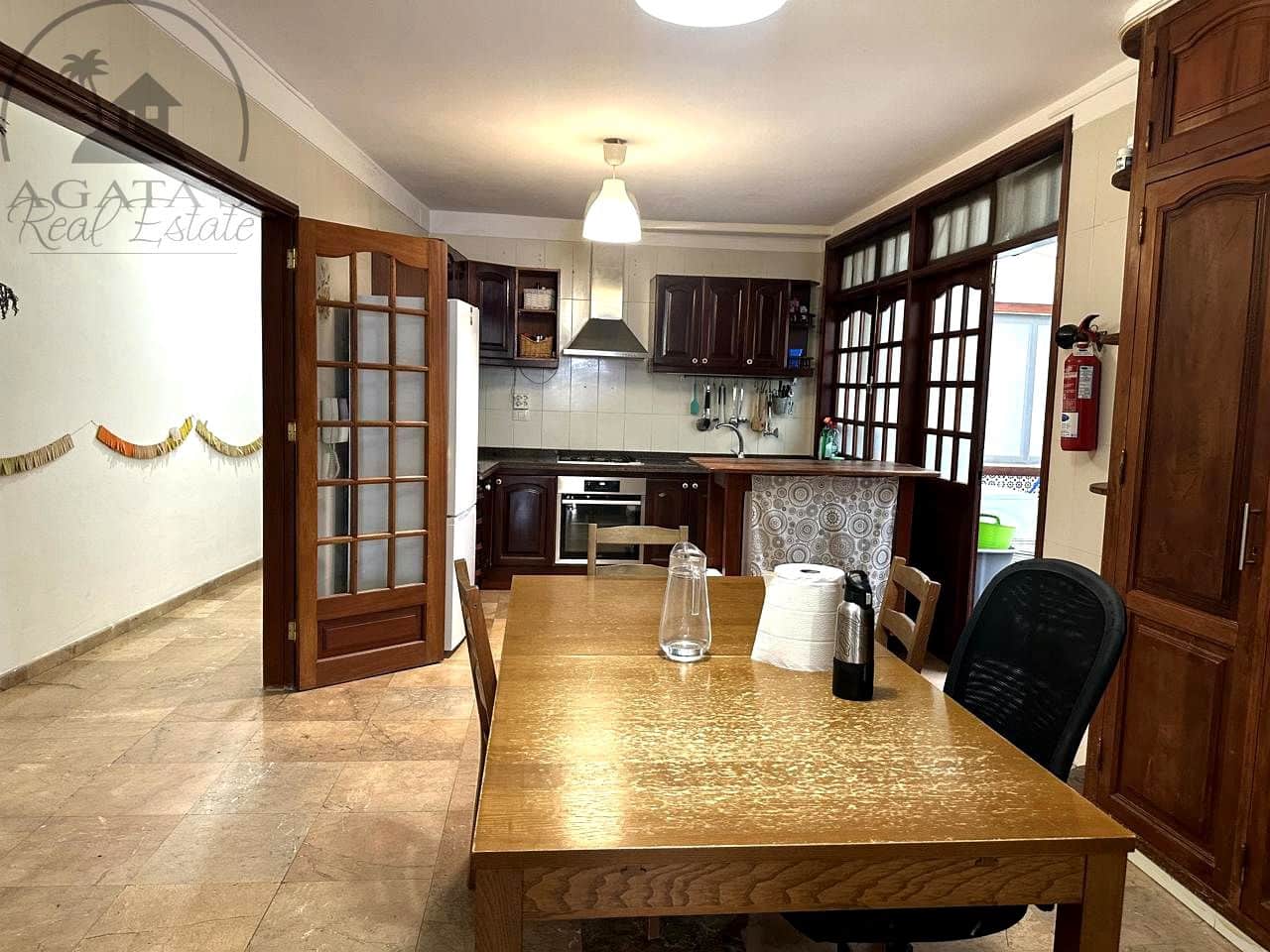 Piso de 4 habitaciones en Icod de los Vinos en venta con garaje - 265.000 € (Ref: 9744233)