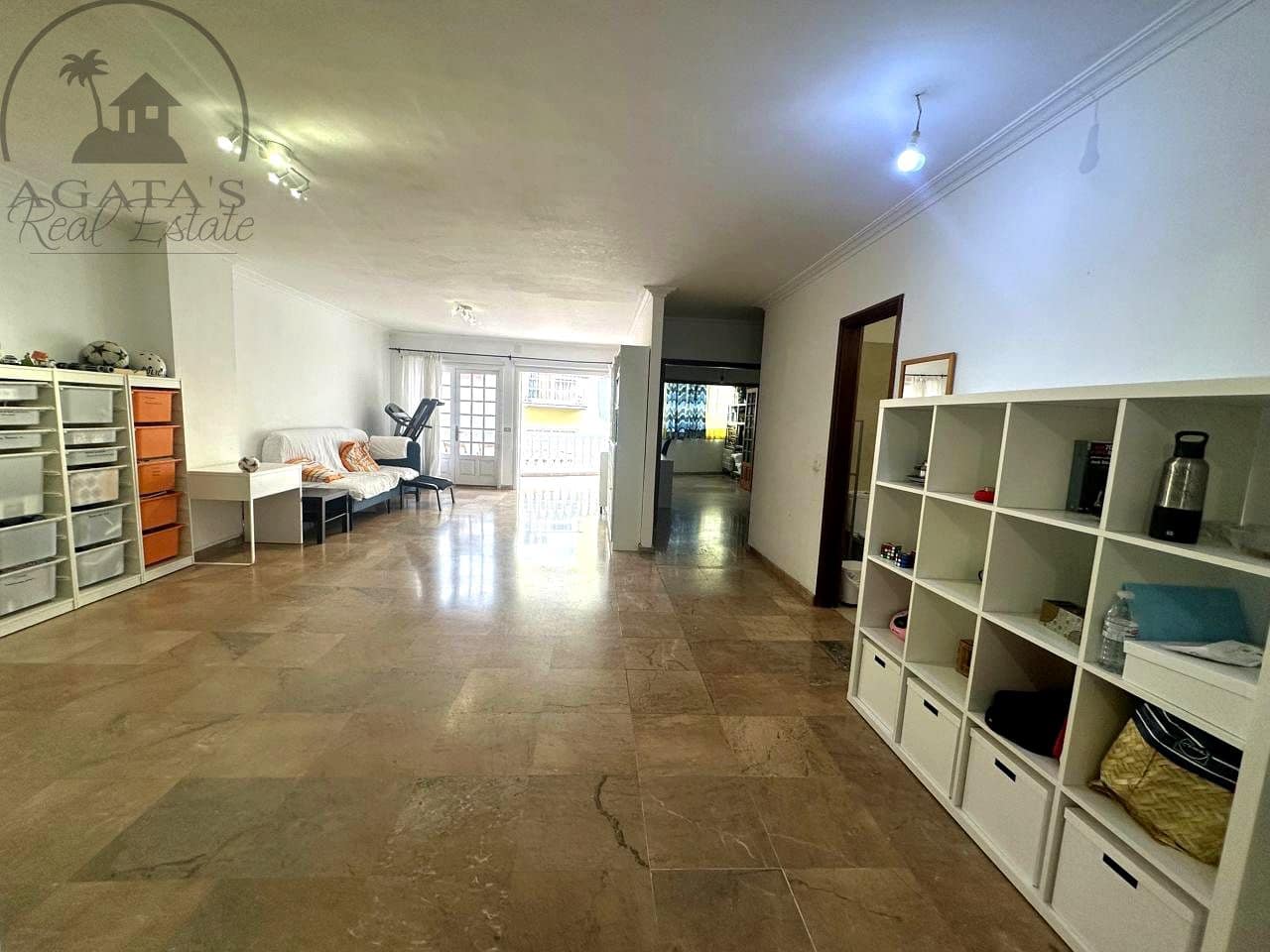 Piso de 4 habitaciones en Icod de los Vinos en venta con garaje - 265.000 € (Ref: 9744233)