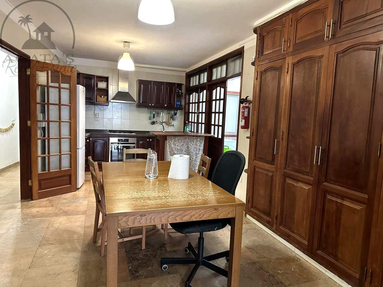 Piso de 4 habitaciones en Icod de los Vinos en venta con garaje - 265.000 € (Ref: 9744233)