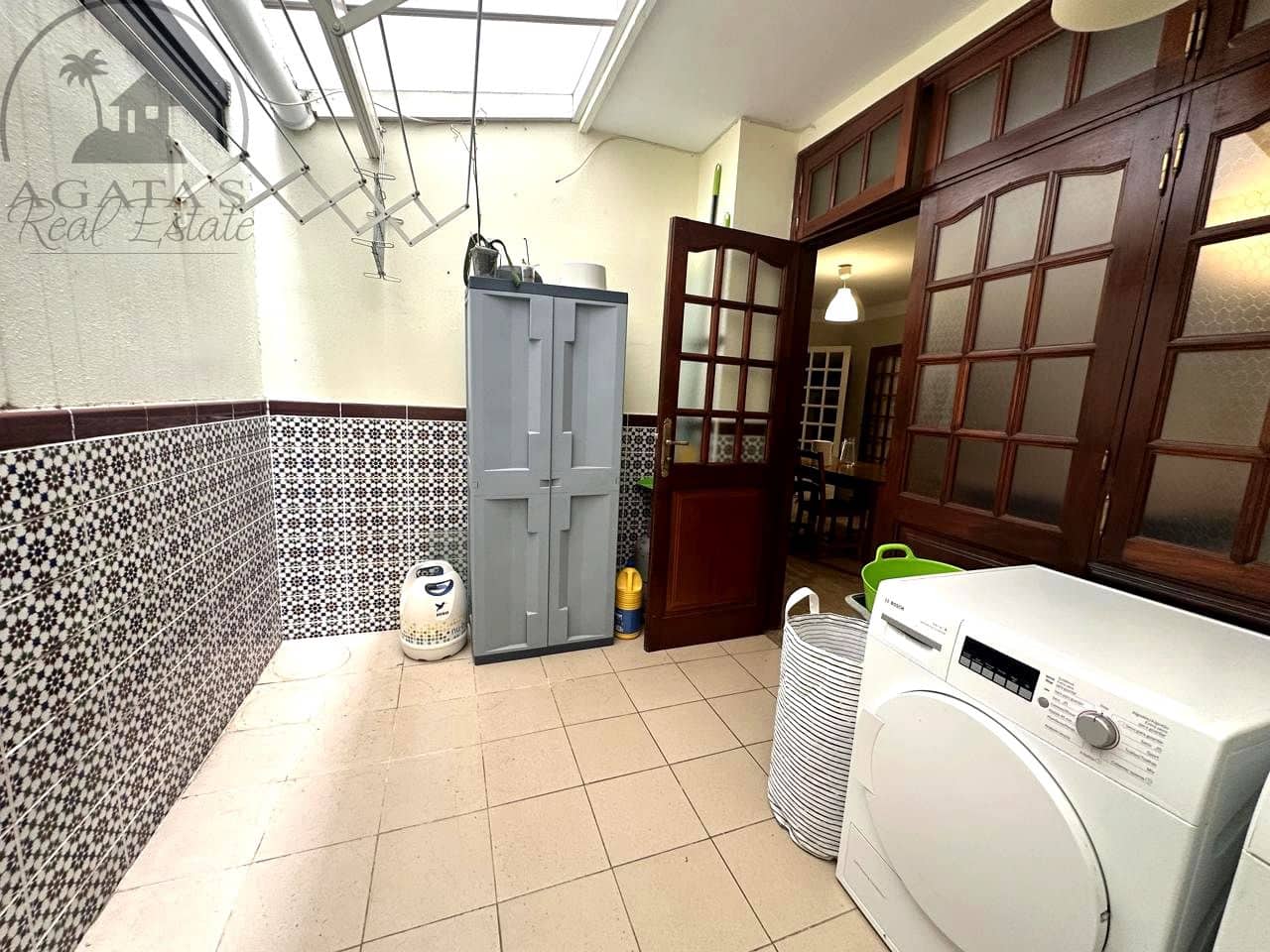 Piso de 4 habitaciones en Icod de los Vinos en venta con garaje - 265.000 € (Ref: 9744233)