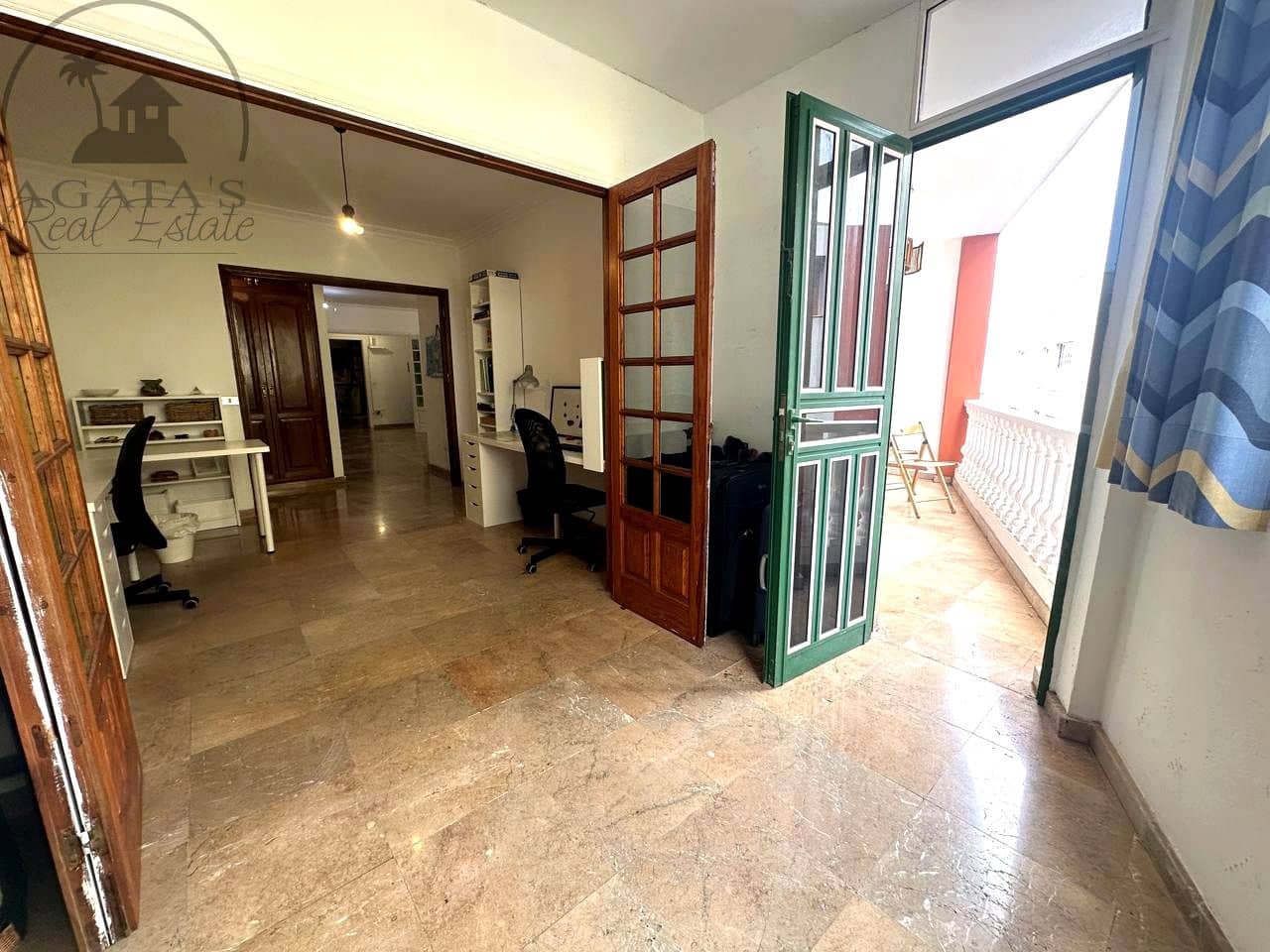 Piso de 4 habitaciones en Icod de los Vinos en venta con garaje - 265.000 € (Ref: 9744233)