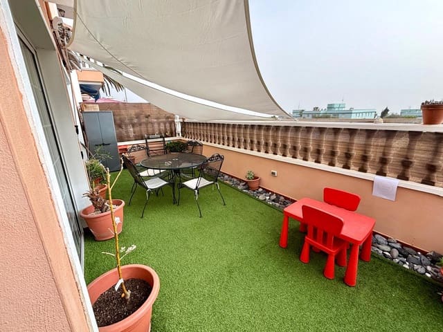 4 slaapkamer Villa te koop in Casco Urbano, Adeje met garage - € 599.000 (Ref: 9746806)