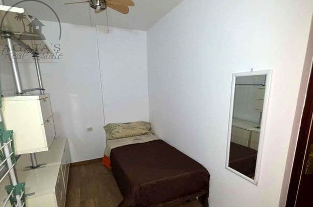 2 bedroom Flat for sale in Puerto Santiago, Santiago del Teide with garage - € 280,000 (Ref: 9749208)
