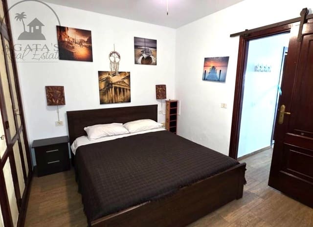 2 bedroom Flat for sale in Puerto Santiago, Santiago del Teide with garage - € 280,000 (Ref: 9749208)
