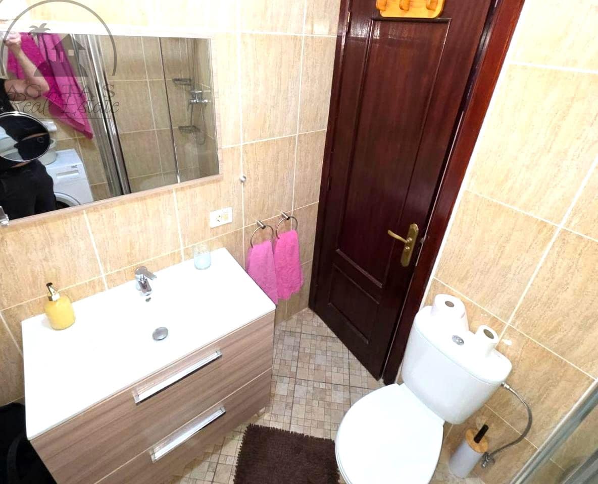 2 soverom Leilighet til salgs i Puerto Santiago med garasje - € 280 000 (Ref: 9749208)