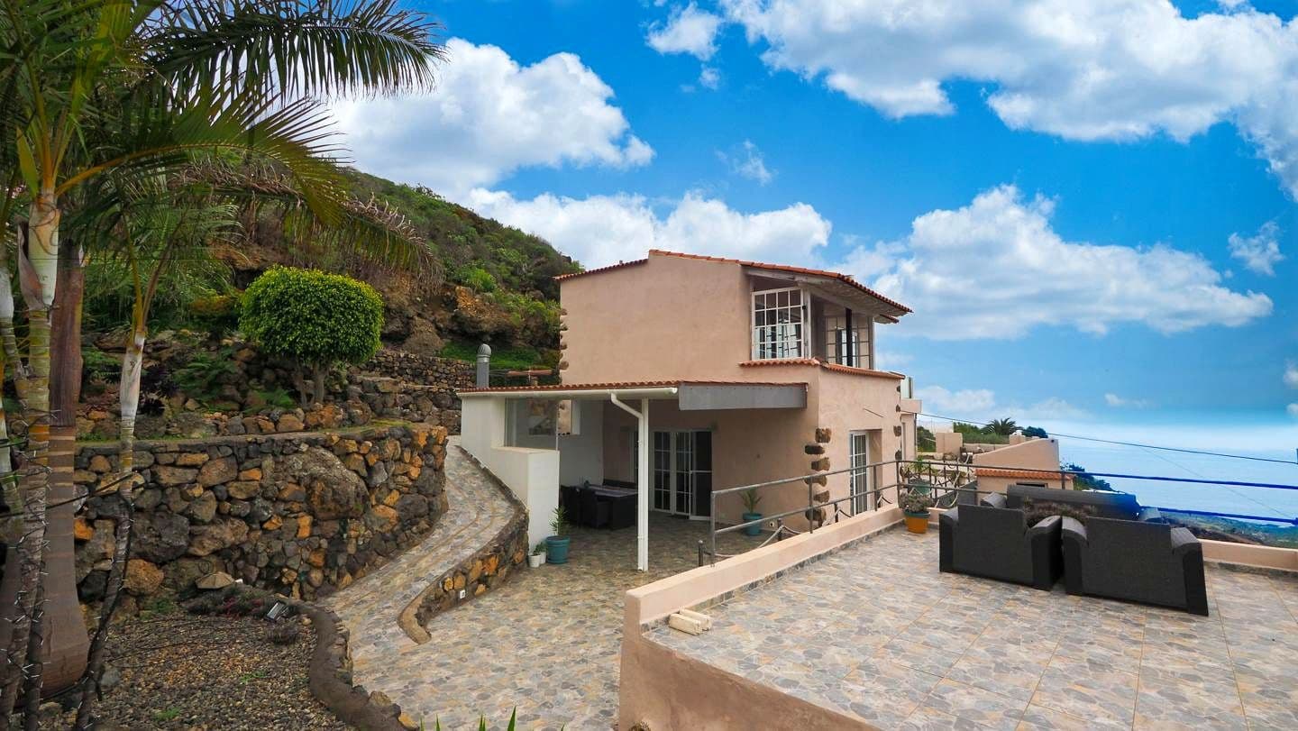 3 slaapkamer Villa te koop in La Guancha - € 693.000 (Ref: 9753721)