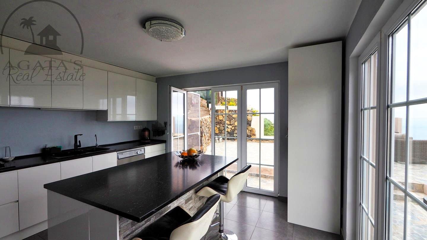 3 slaapkamer Villa te koop in La Guancha - € 693.000 (Ref: 9753721)