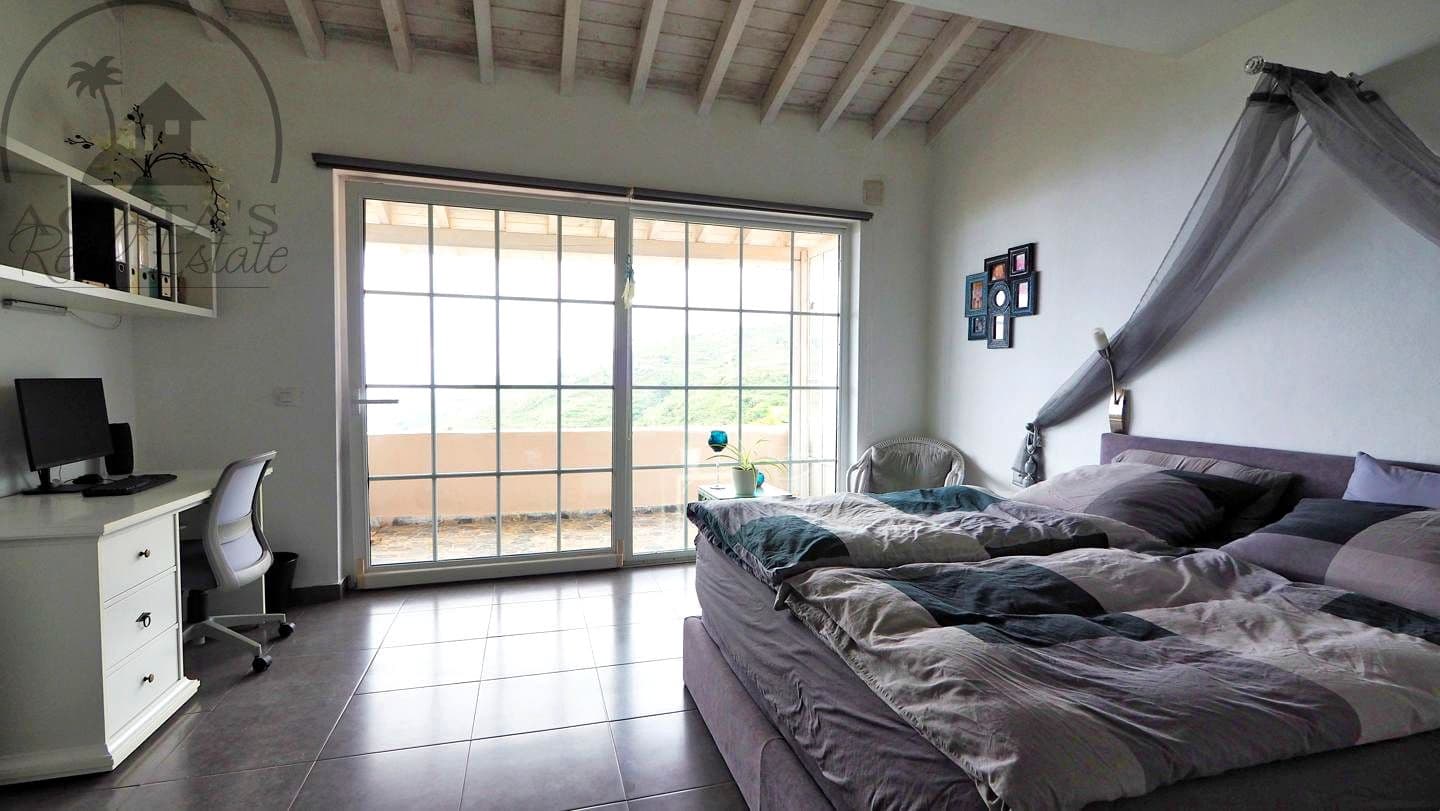 3 slaapkamer Villa te koop in La Guancha - € 693.000 (Ref: 9753721)