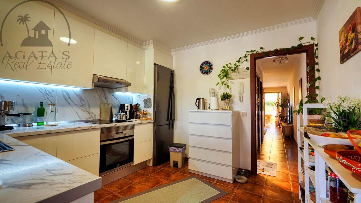 2 soveværelse Villa til salg i La Tejita med swimmingpool - € 420.000 (Ref: 9770099)