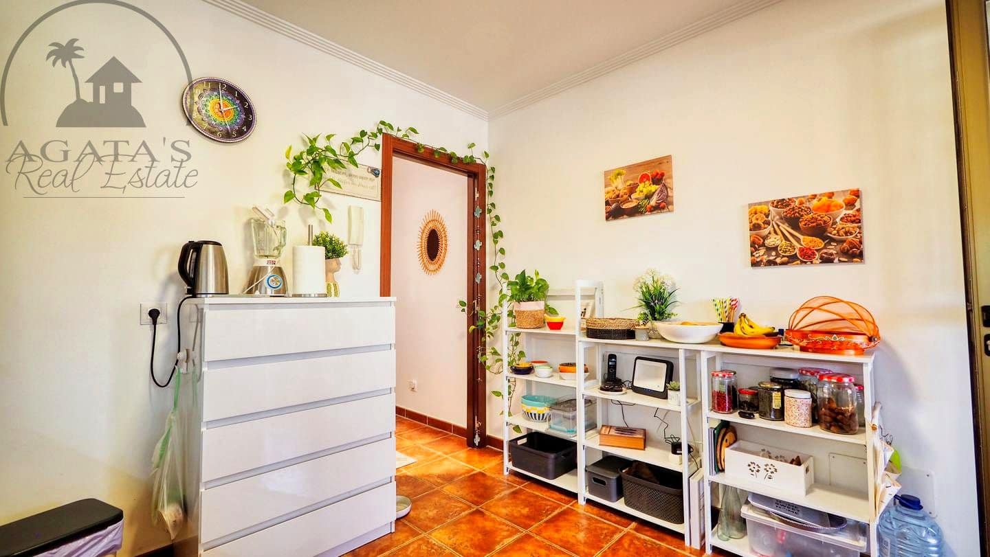 2 soveværelse Villa til salg i La Tejita med swimmingpool - € 420.000 (Ref: 9770099)