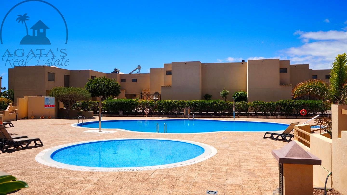 2 soveværelse Villa til salg i La Tejita med swimmingpool - € 420.000 (Ref: 9770099)