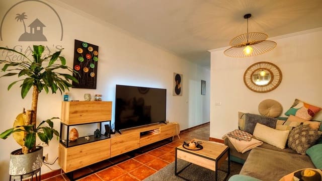 2 soveværelse Villa til salg i La Tejita, Granadilla de Abona med swimmingpool - € 420.000 (Ref: 9770099)