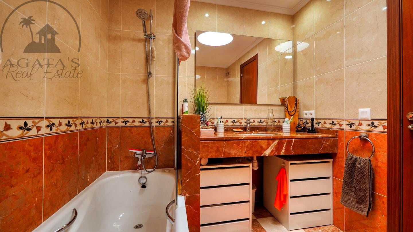 2 soveværelse Villa til salg i La Tejita med swimmingpool - € 420.000 (Ref: 9770099)