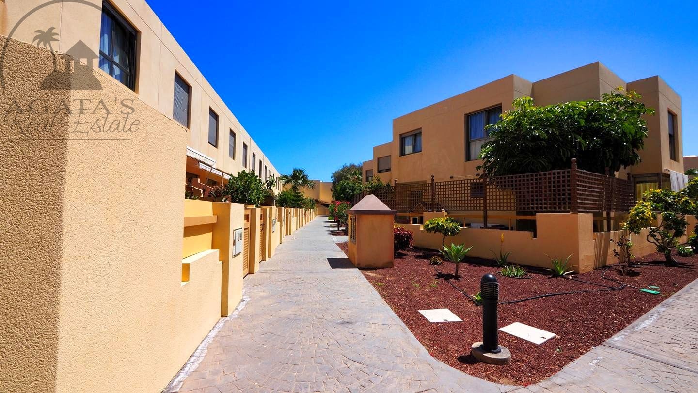 2 soveværelse Villa til salg i La Tejita med swimmingpool - € 420.000 (Ref: 9770099)