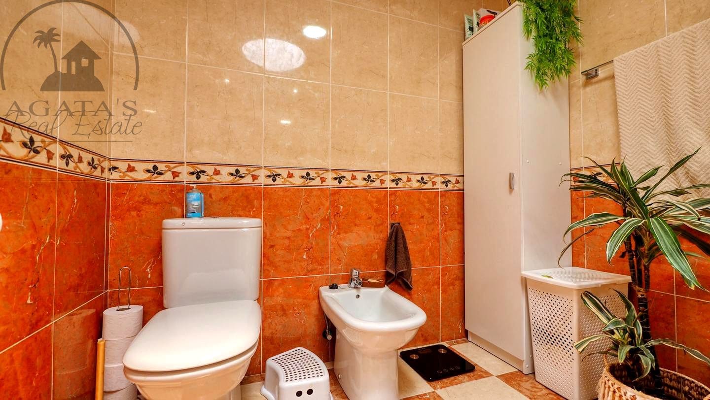 2 soveværelse Villa til salg i La Tejita med swimmingpool - € 420.000 (Ref: 9770099)