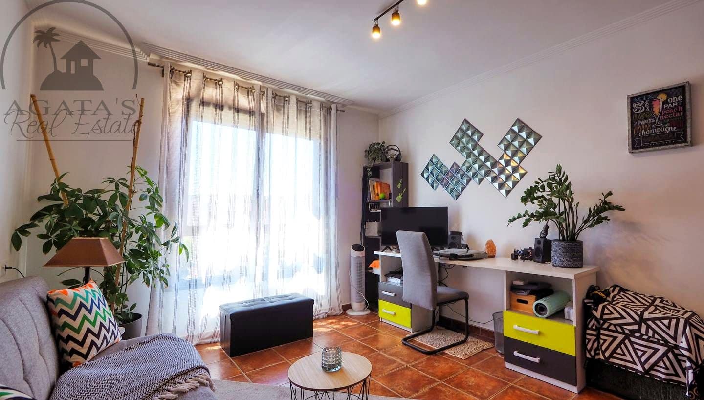 2 soveværelse Villa til salg i La Tejita med swimmingpool - € 420.000 (Ref: 9770099)