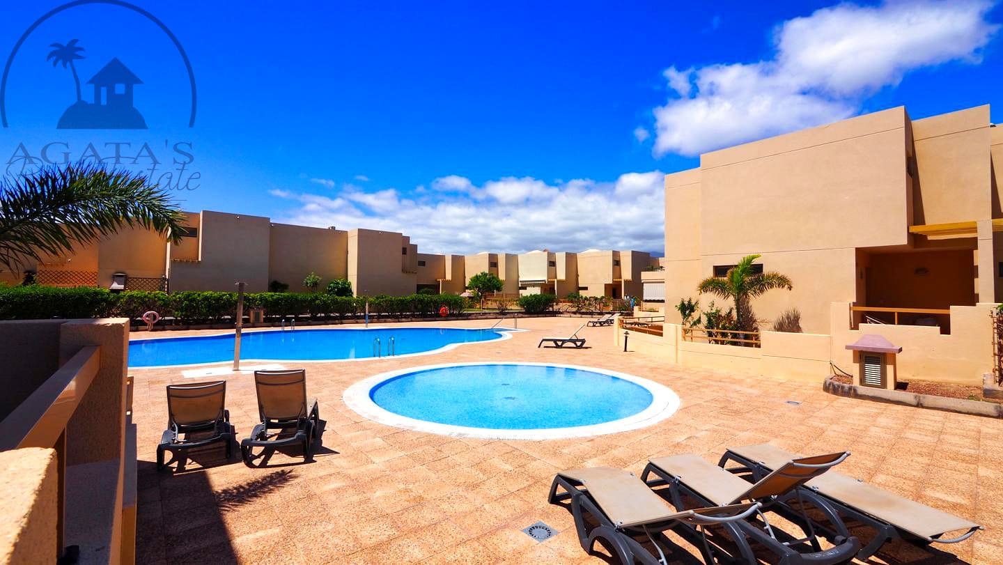 2 soveværelse Villa til salg i La Tejita med swimmingpool - € 420.000 (Ref: 9770099)