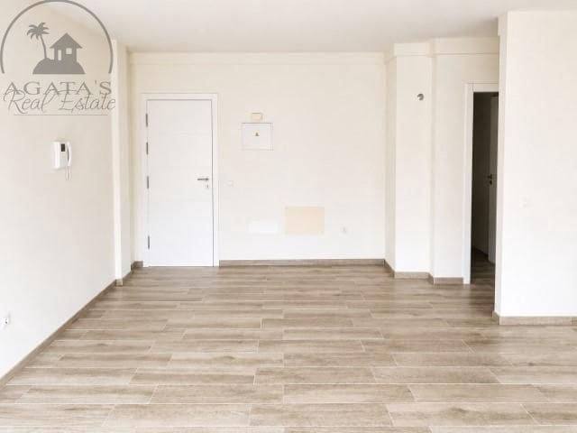 2 soveværelse Lejlighed til salg i Los Realejos med garage - € 349.000 (Ref: 9821852)