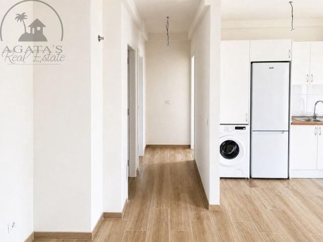 2 soveværelse Lejlighed til salg i Los Realejos med garage - € 349.000 (Ref: 9821852)