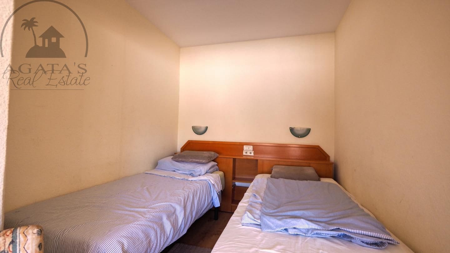 Flat te koop in Puerto de la Cruz met zwembad - € 180.000 (Ref: 9826129)