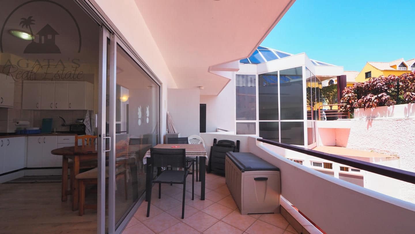 Flat te koop in Puerto de la Cruz met zwembad - € 180.000 (Ref: 9826129)