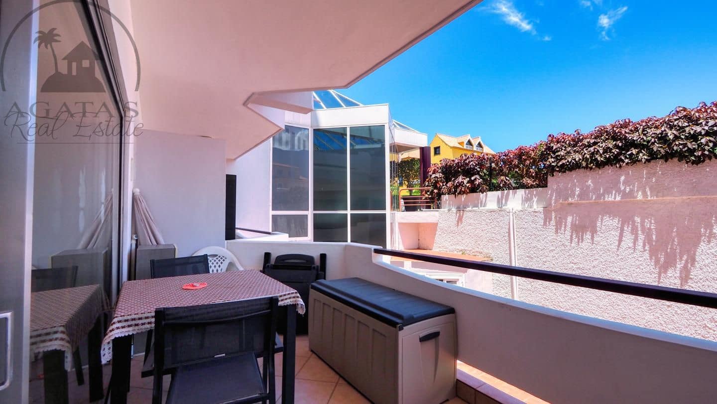 Flat te koop in Puerto de la Cruz met zwembad - € 180.000 (Ref: 9826129)
