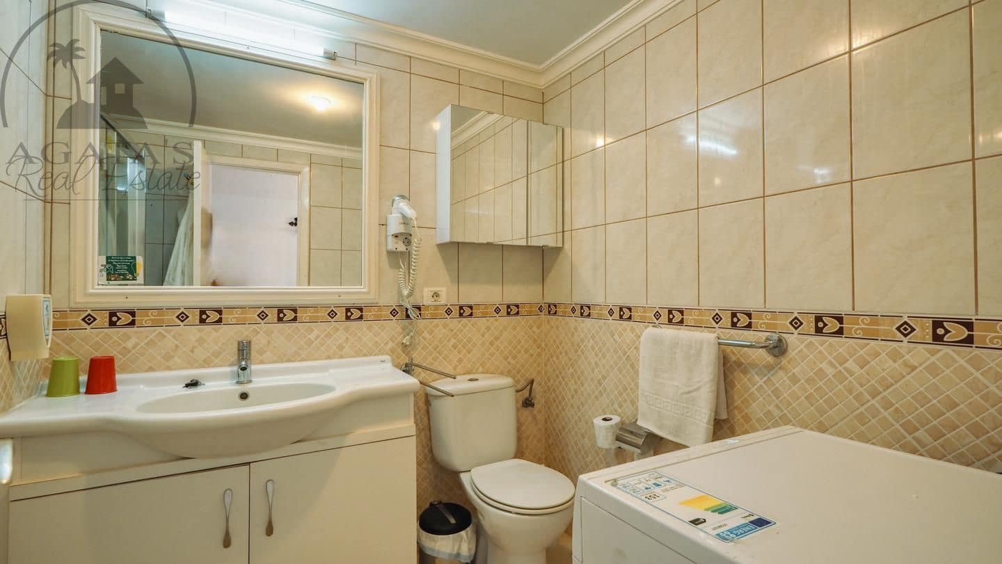 Flat te koop in Puerto de la Cruz met zwembad - € 180.000 (Ref: 9826129)