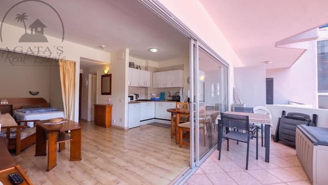 Lejlighed til salg i Puerto de la Cruz med swimmingpool - € 180.000 (Ref: 9826129)